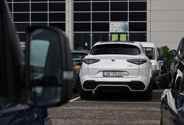 Alfa Romeo Stelvio Quadrifoglio 2020