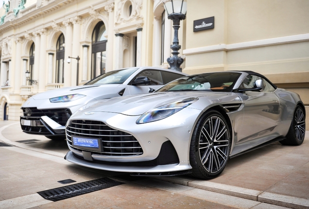 Aston Martin DB12 Volante