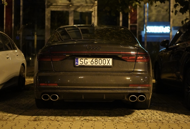 Audi S8 D5