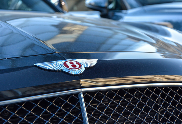 Bentley Flying Spur V8