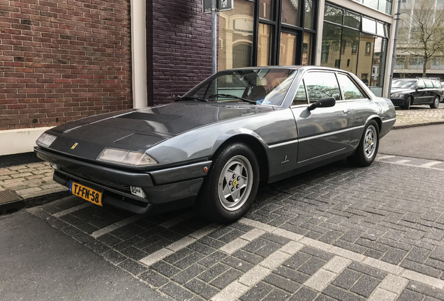 Ferrari 412