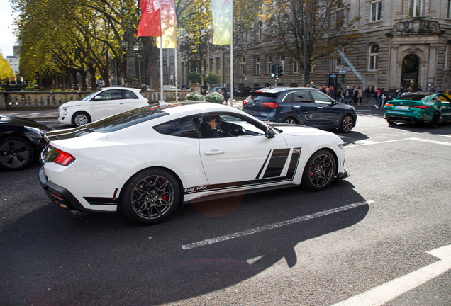 Ford Mustang Dark Horse 2024