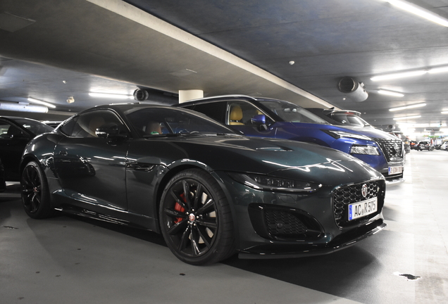 Jaguar F-TYPE R Coupé 2020