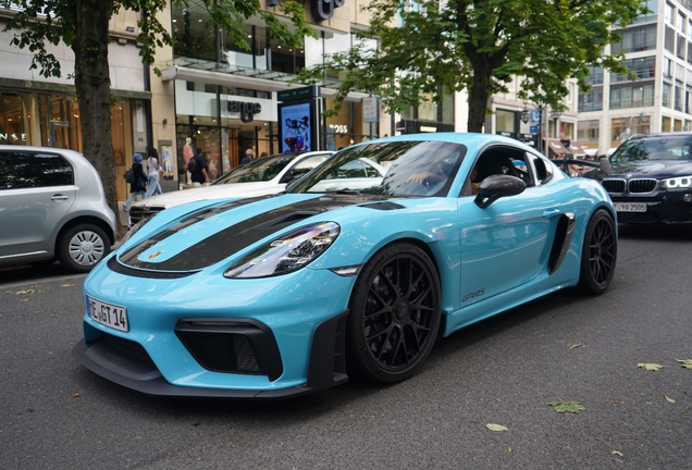 Porsche 718 Cayman GT4 RS Weissach Package