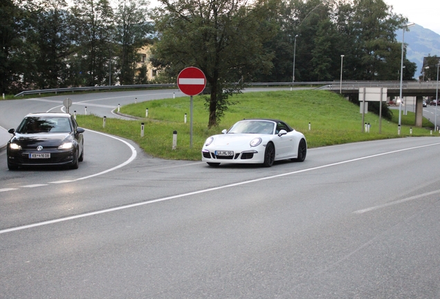 Porsche 991 Carrera 4 GTS Cabriolet MkI