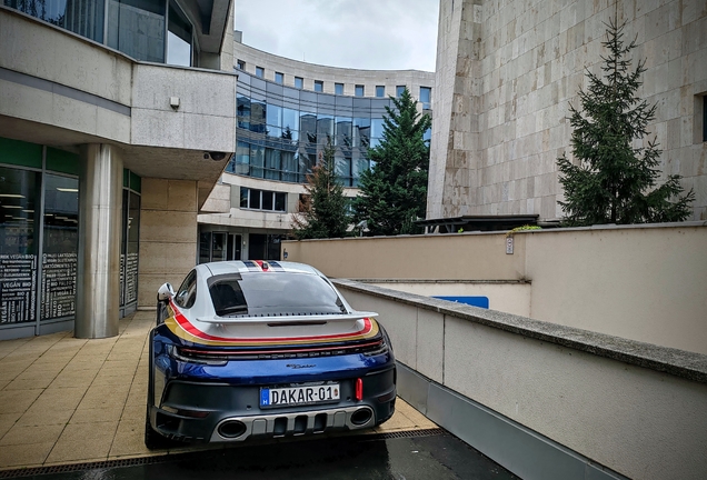 Porsche 992 Dakar