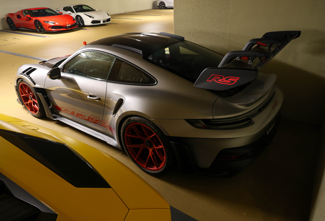 Porsche 992 GT3 RS Weissach Package