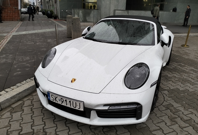 Porsche 992 Turbo Cabriolet