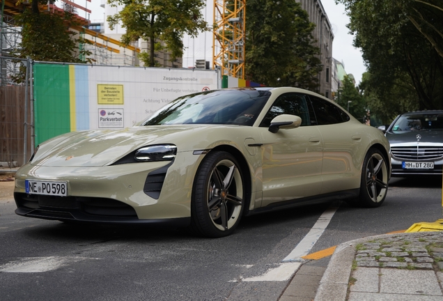 Porsche Taycan GTS Hockenheimring Edition