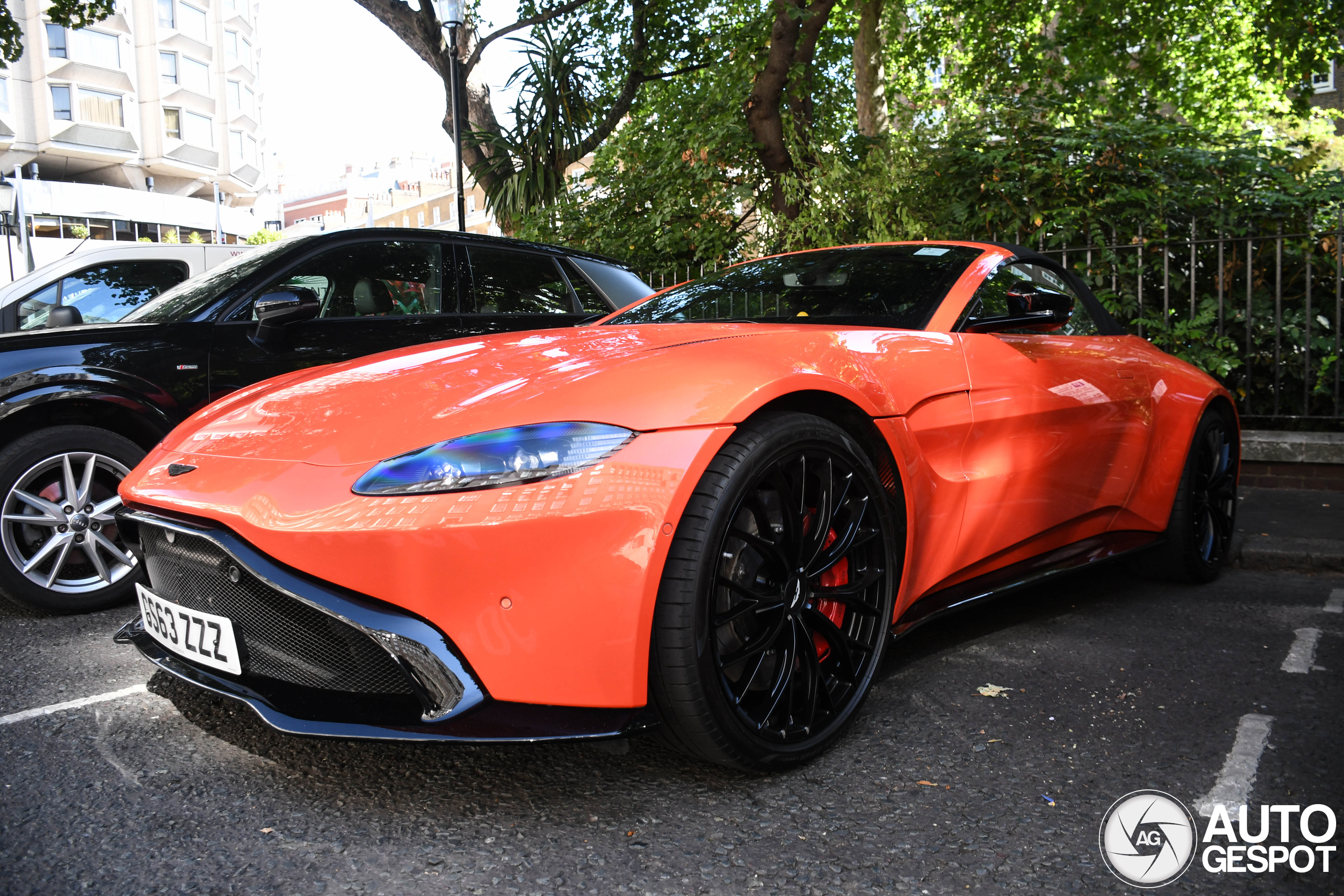 Aston Martin V8 Vantage Roadster 2020