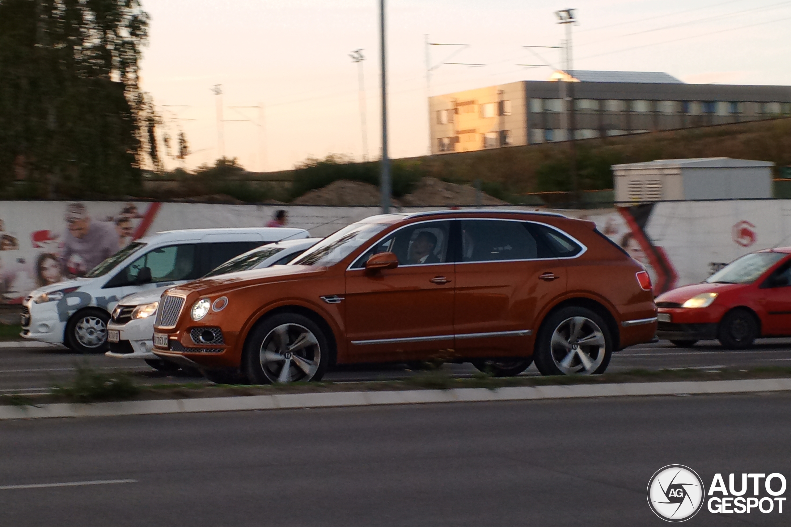 Bentley Bentayga V8