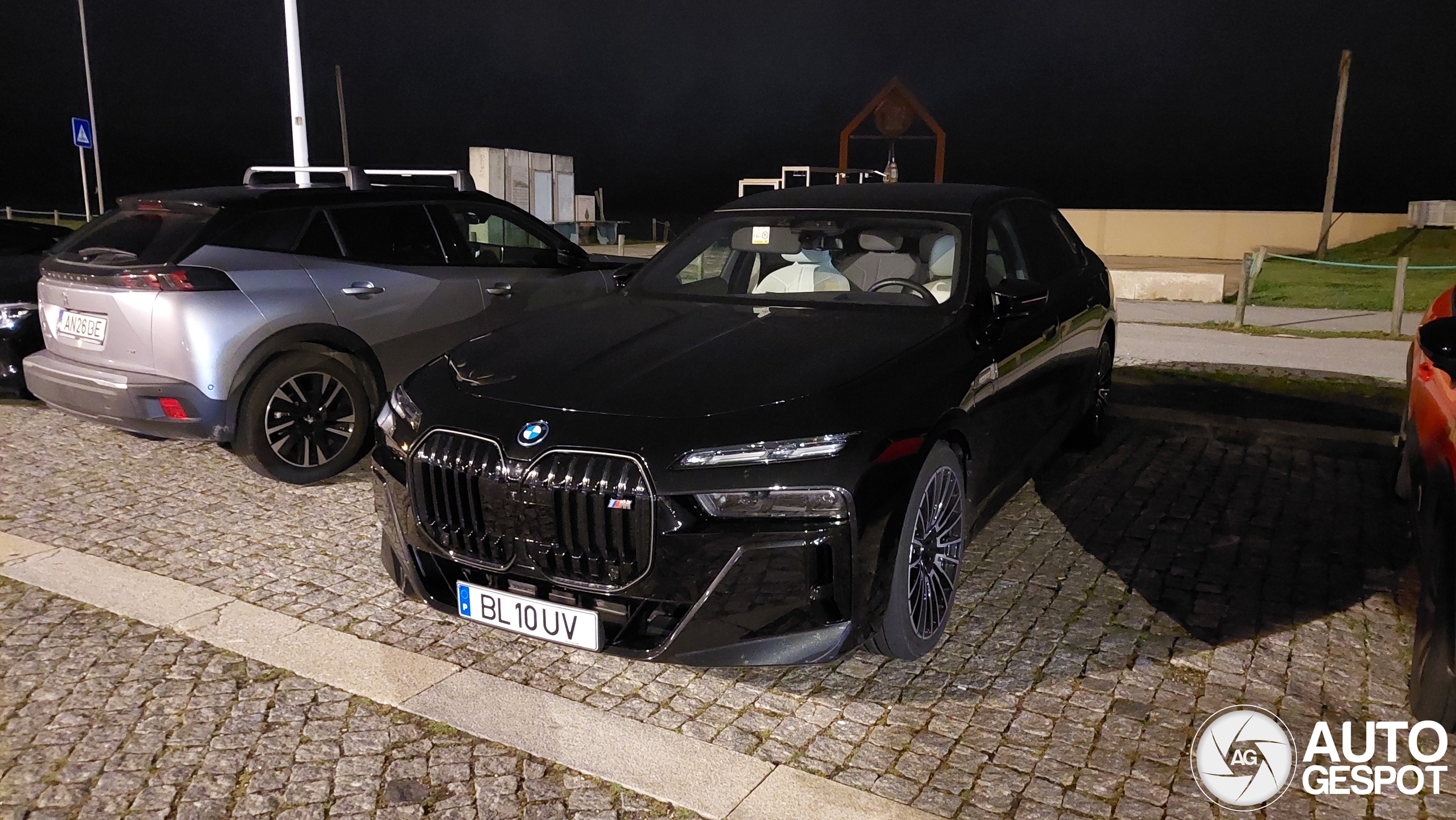 BMW M760e xDrive