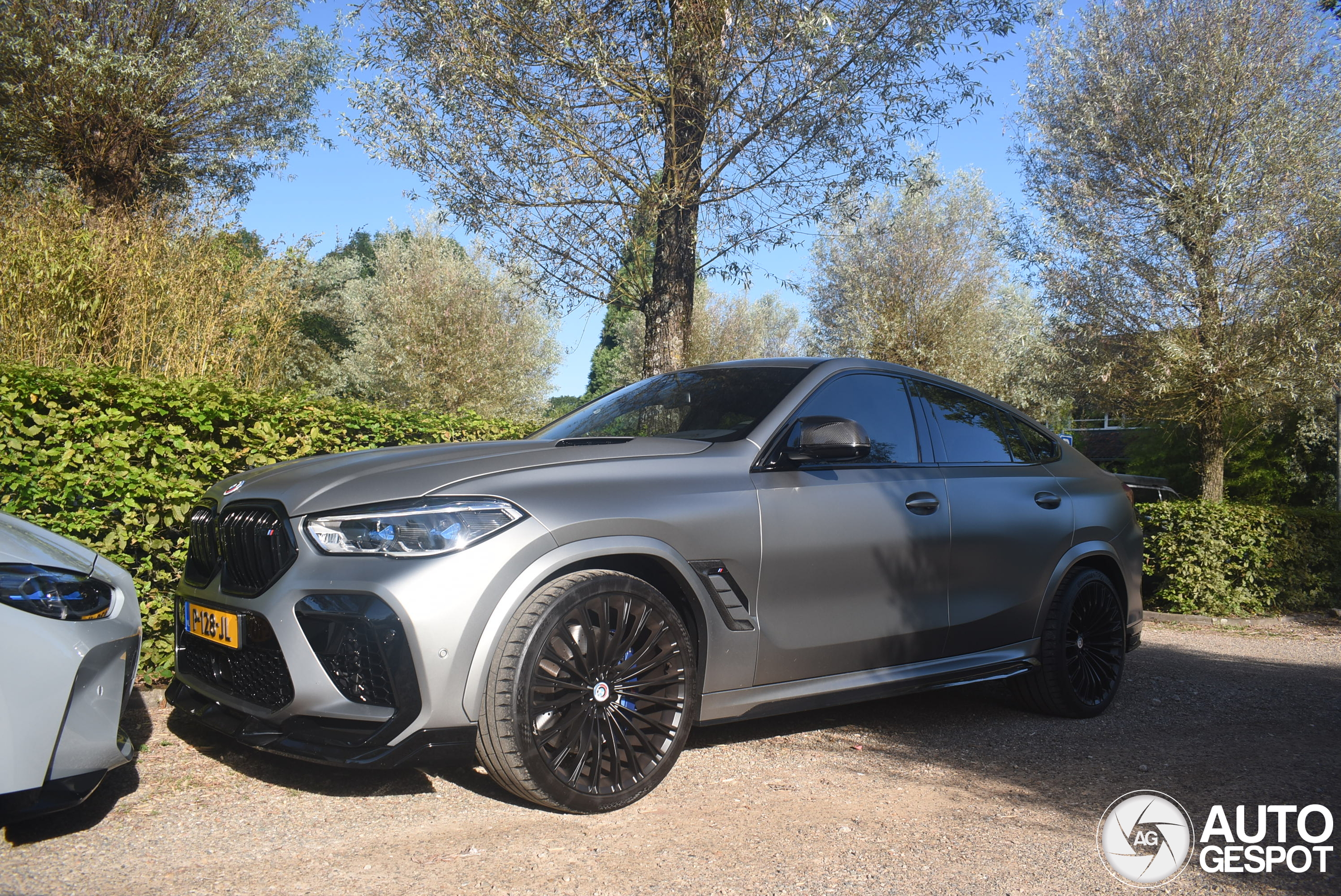 BMW X6 M F96 Competition First Edition Larte Design