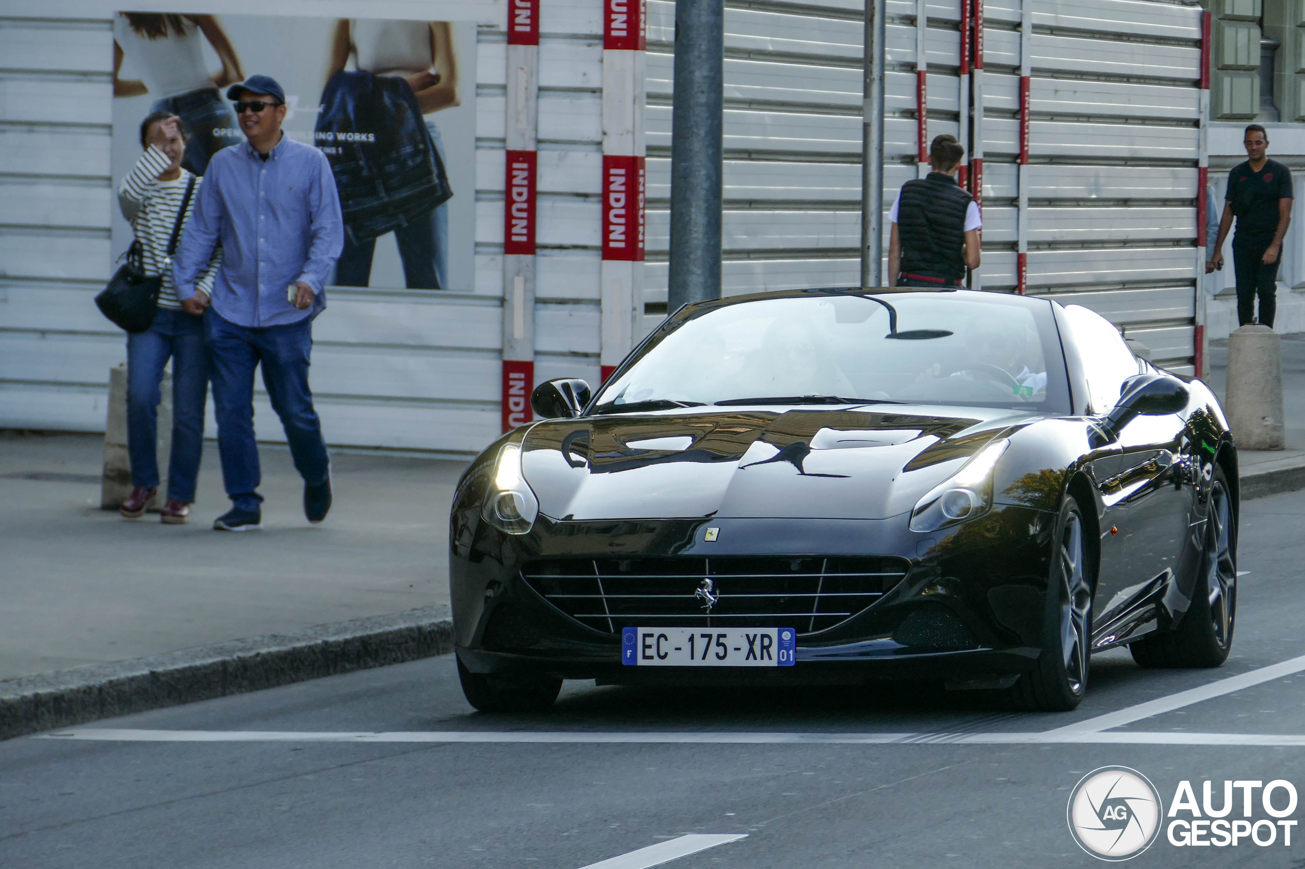 Ferrari California T