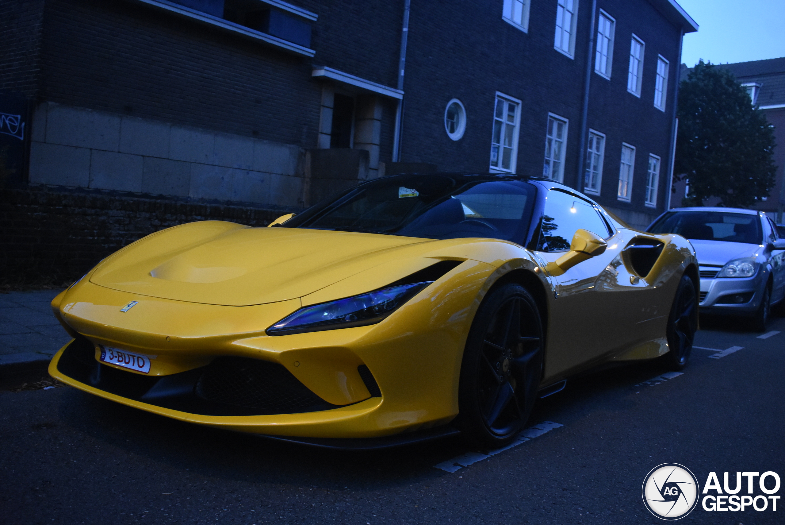 Ferrari F8 Spider