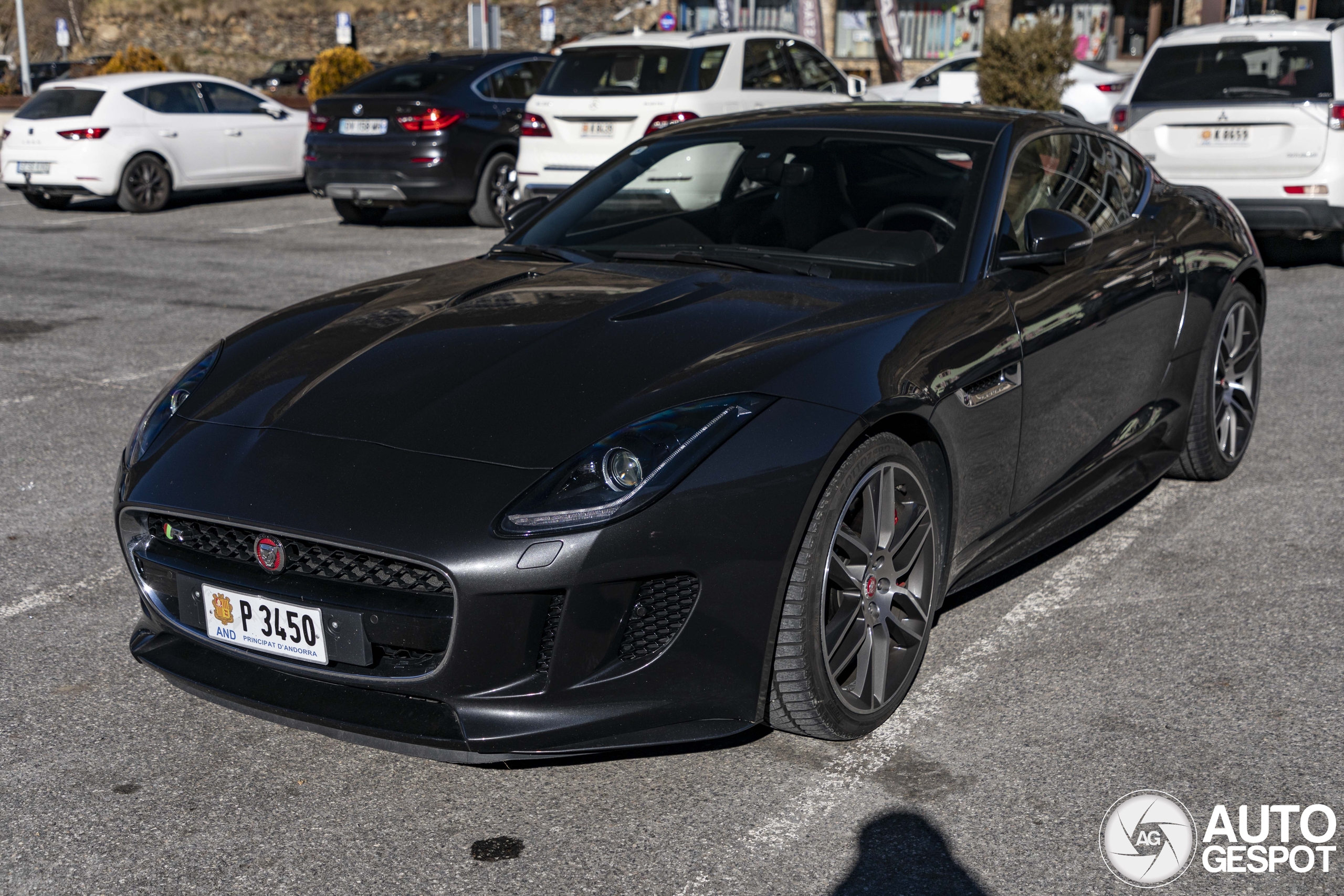 Jaguar F-TYPE R Coupé