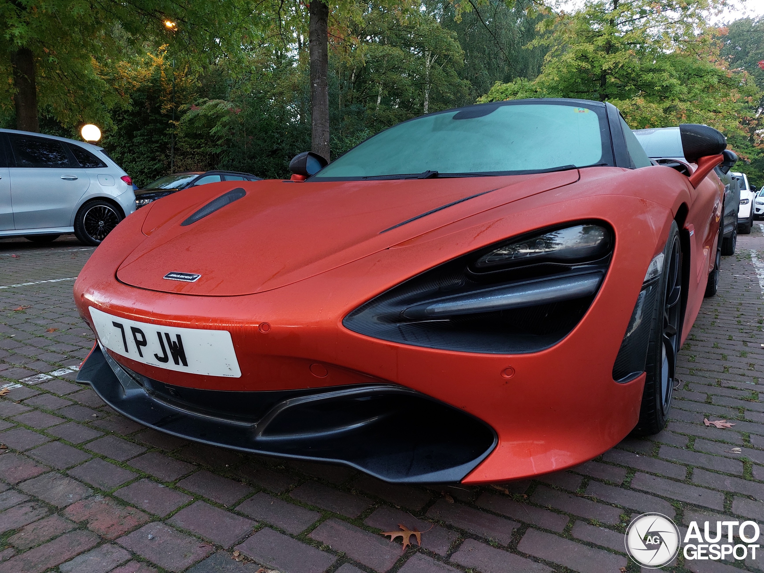 McLaren 720S