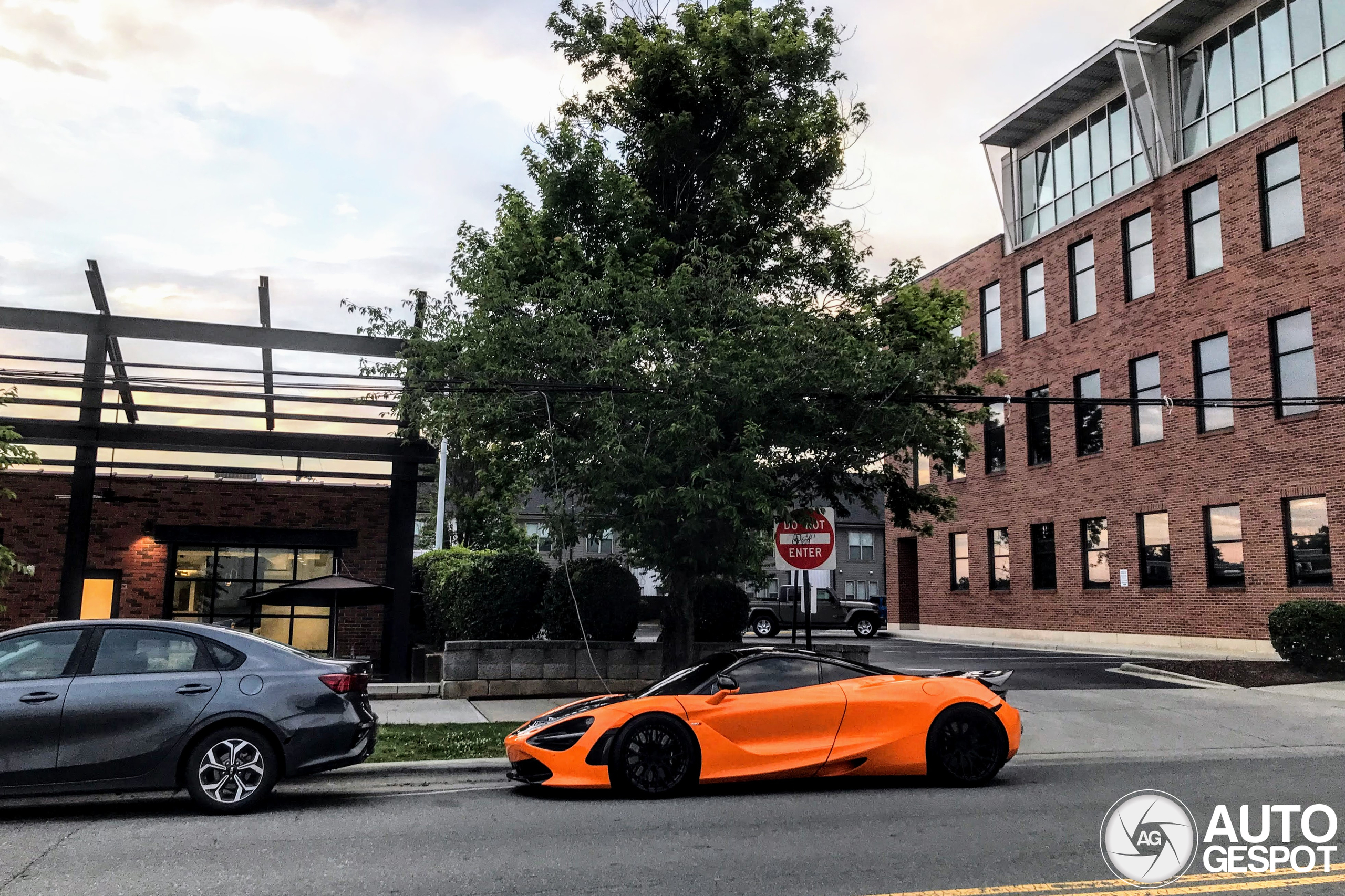 McLaren 720S