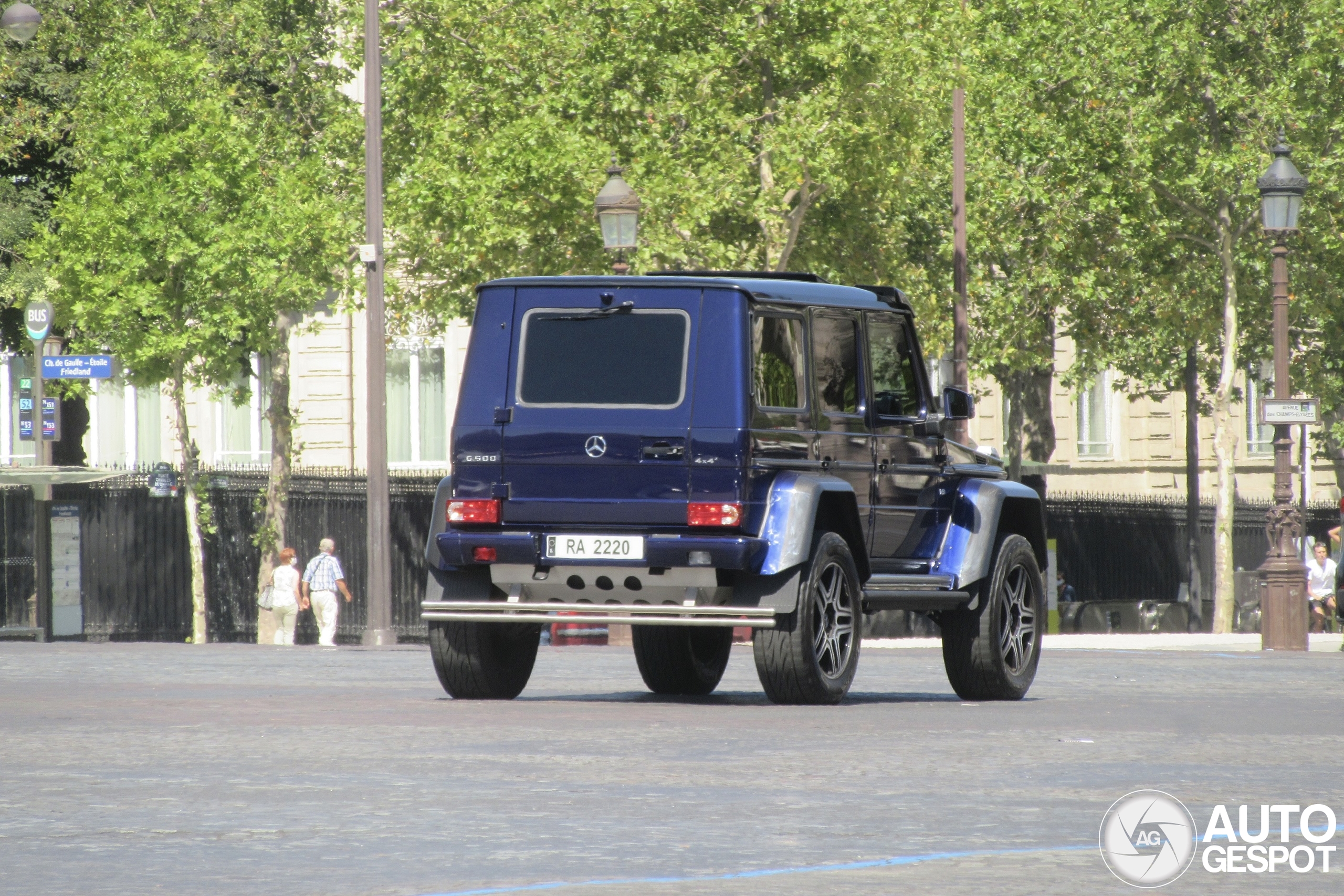 Mercedes-Benz G 500 4X4²