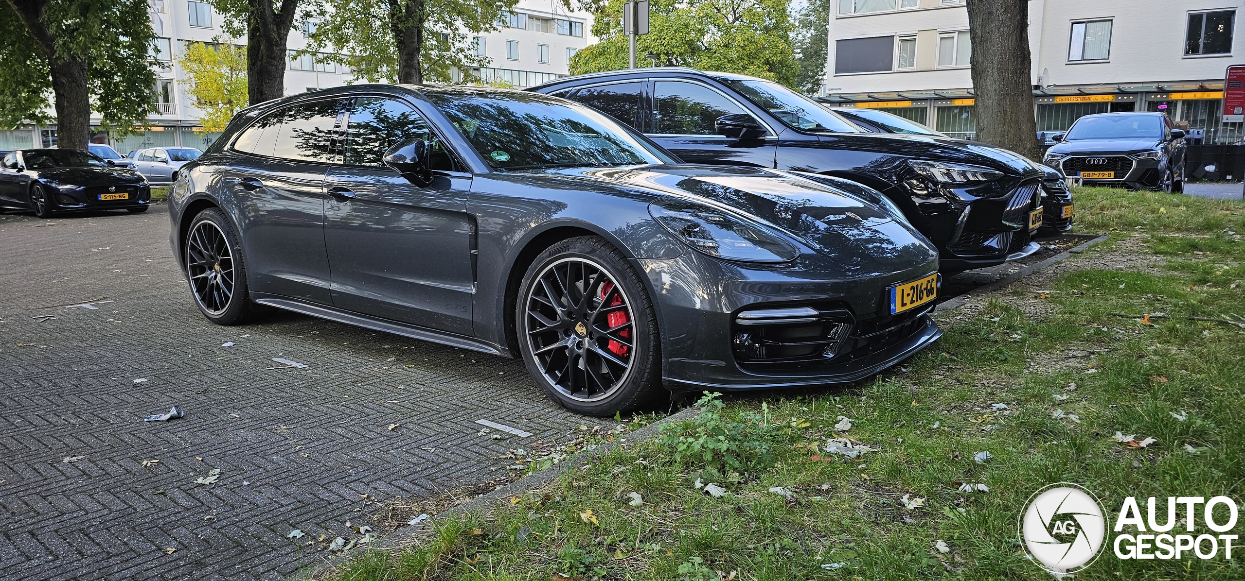 Porsche 971 Panamera GTS Sport Turismo