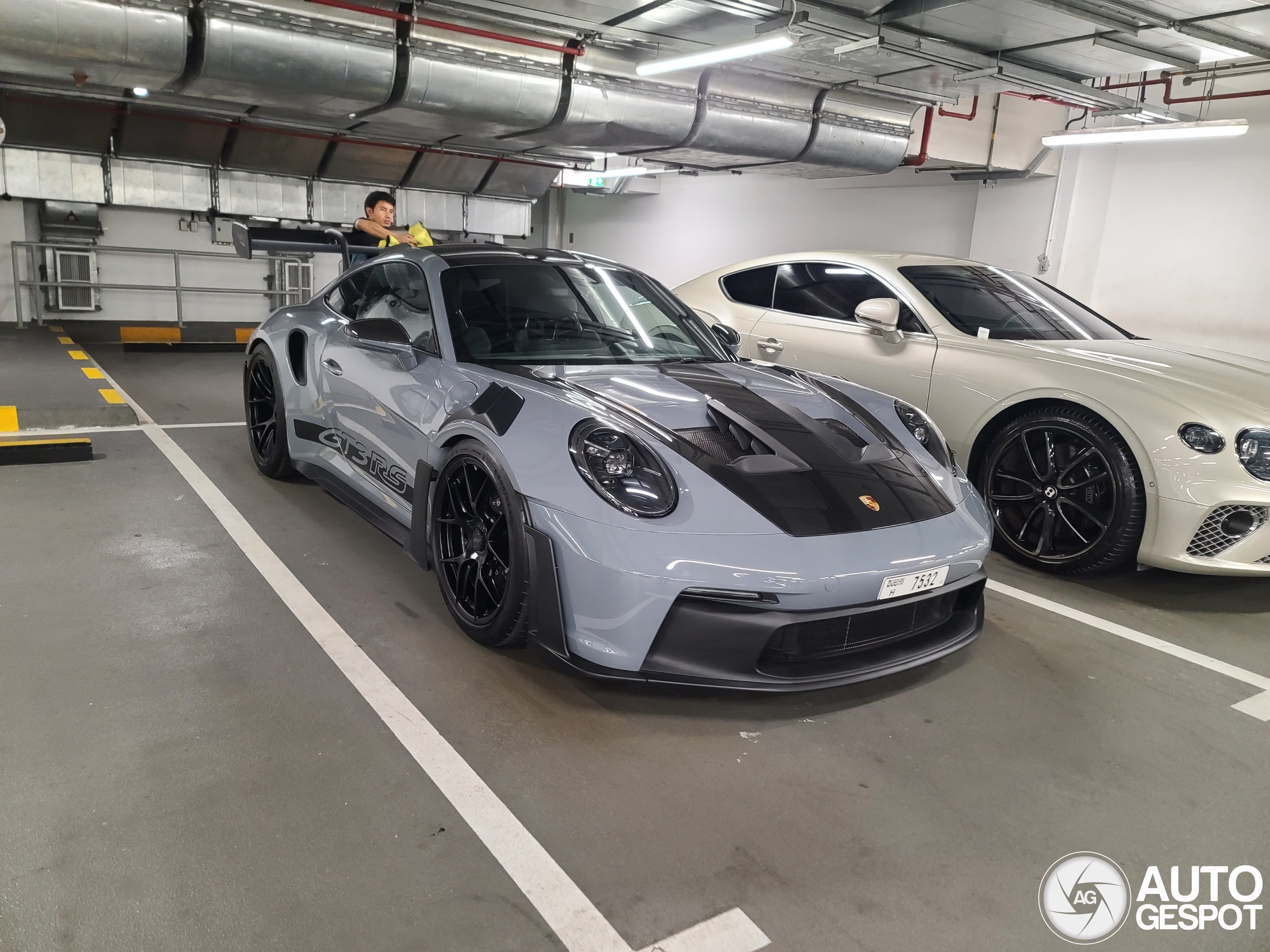 Porsche 992 GT3 RS Weissach Package