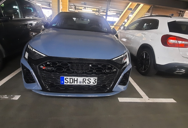 Audi RS3 Sedan 8Y