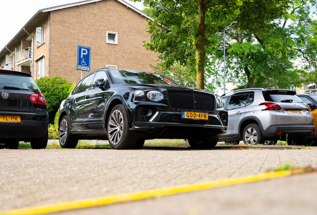 Bentley Bentayga Azure