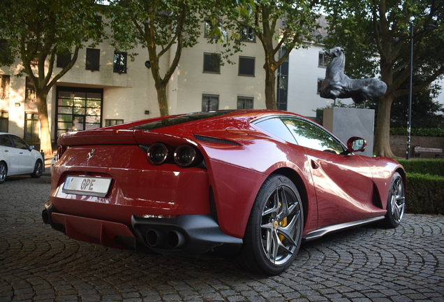 Ferrari 812 Superfast