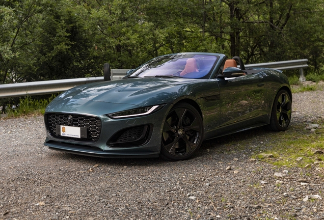 Jaguar F-TYPE P450 75 Convertible