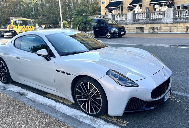 Maserati GranTurismo Modena 2023