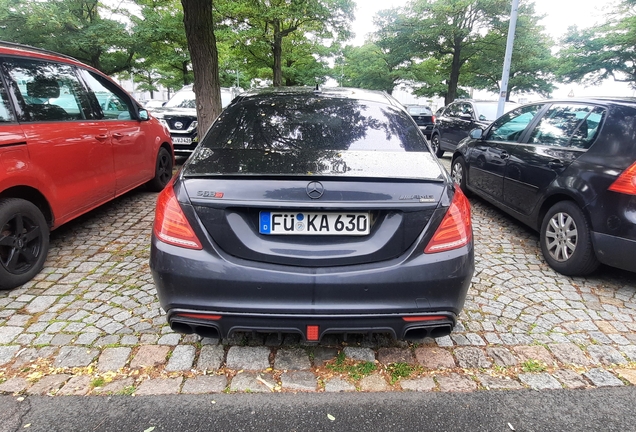 Mercedes-Benz Brabus S B63S-800 V222