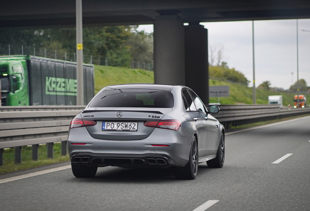 Mercedes-AMG E 63 S W213 2021