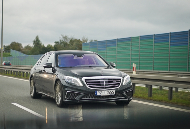 Mercedes-AMG S 63 V222