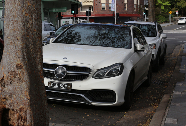 Mercedes-Benz E 63 AMG S W212