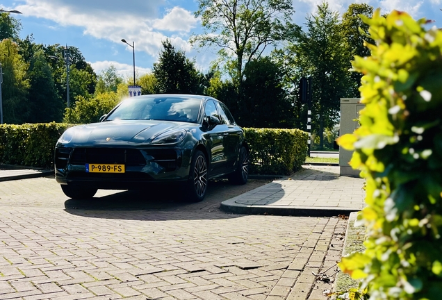 Porsche 95B Macan GTS MkII