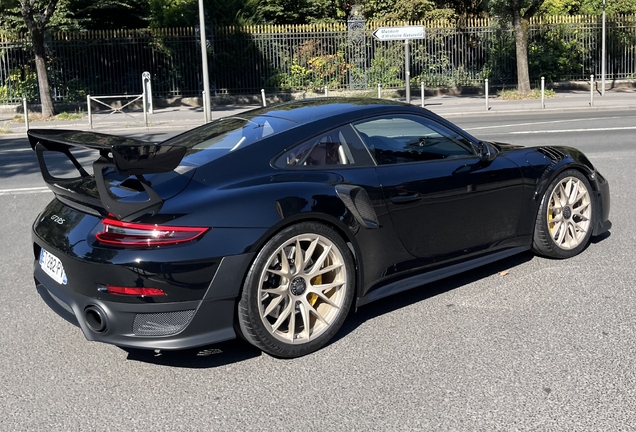 Porsche 991 GT2 RS Weissach Package