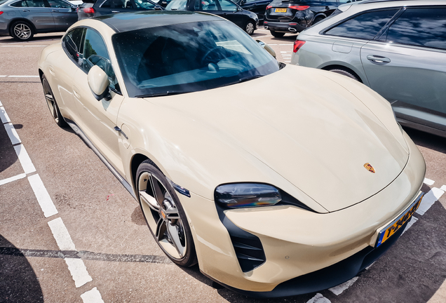 Porsche Taycan GTS Hockenheimring Edition