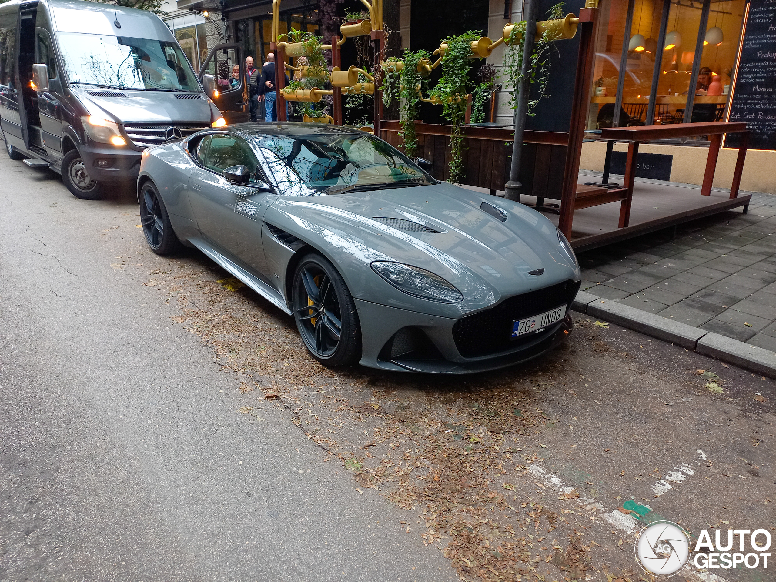 Aston Martin DBS Superleggera