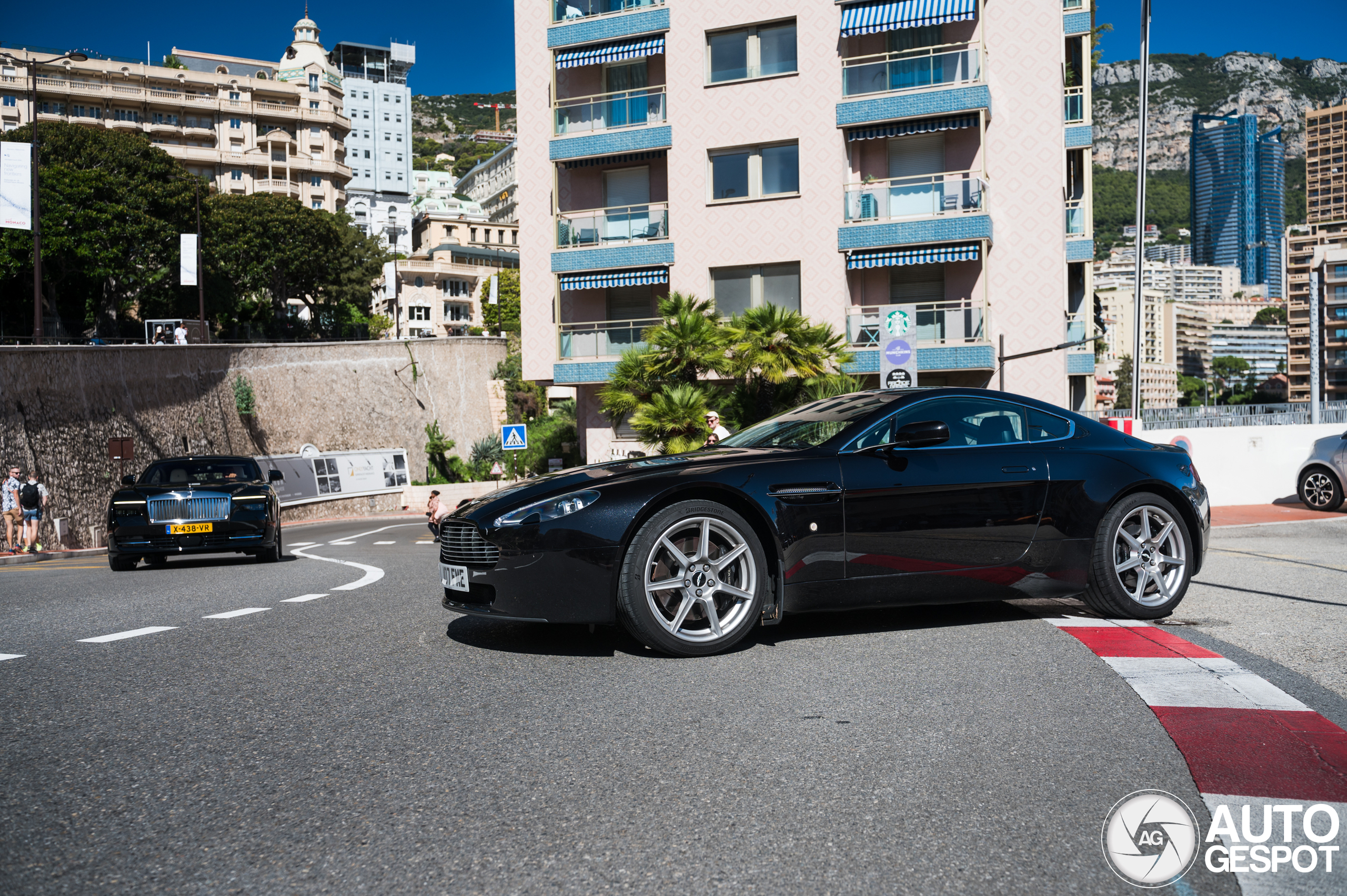 Aston Martin V8 Vantage