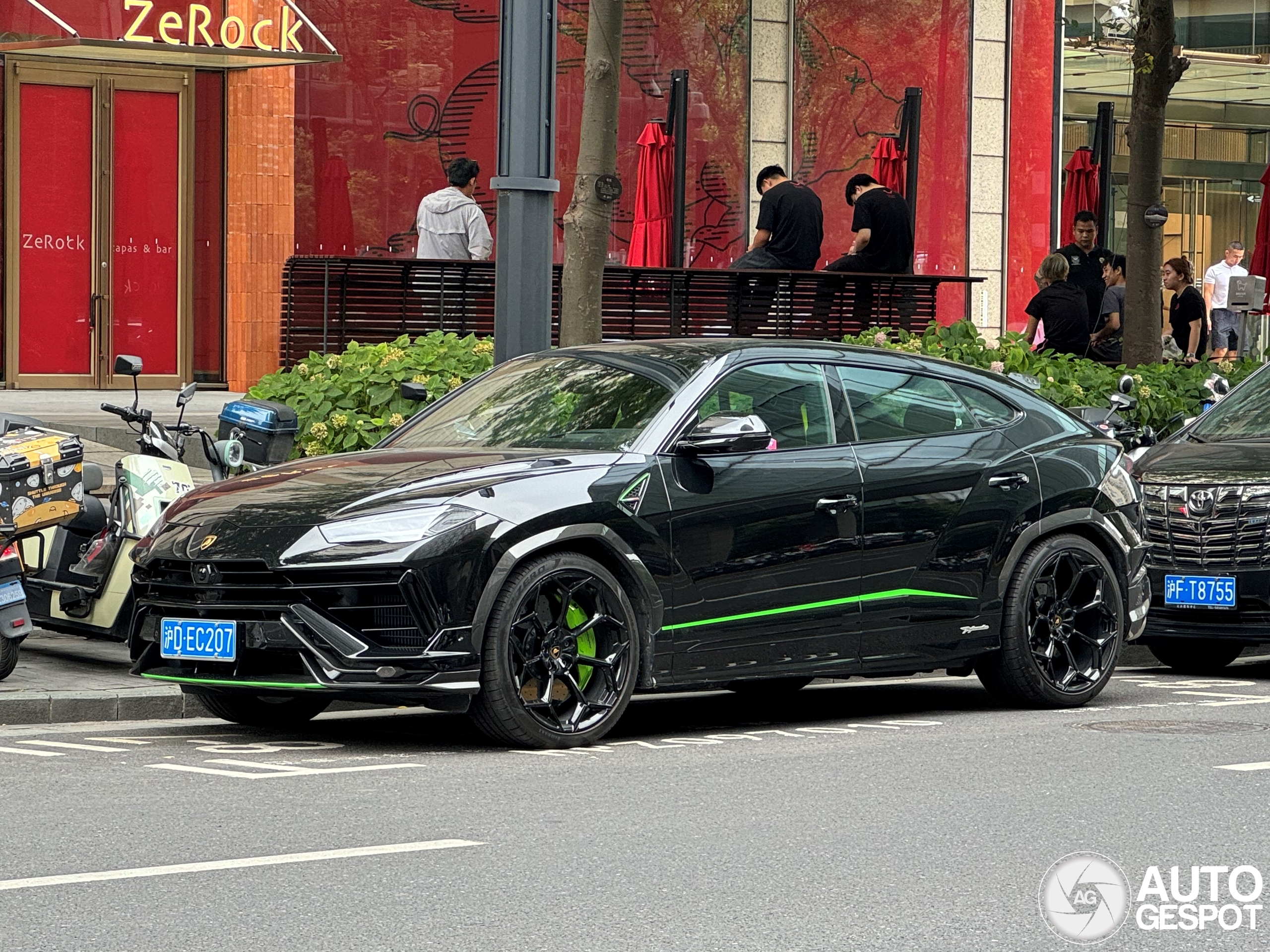 Lamborghini Urus Performante