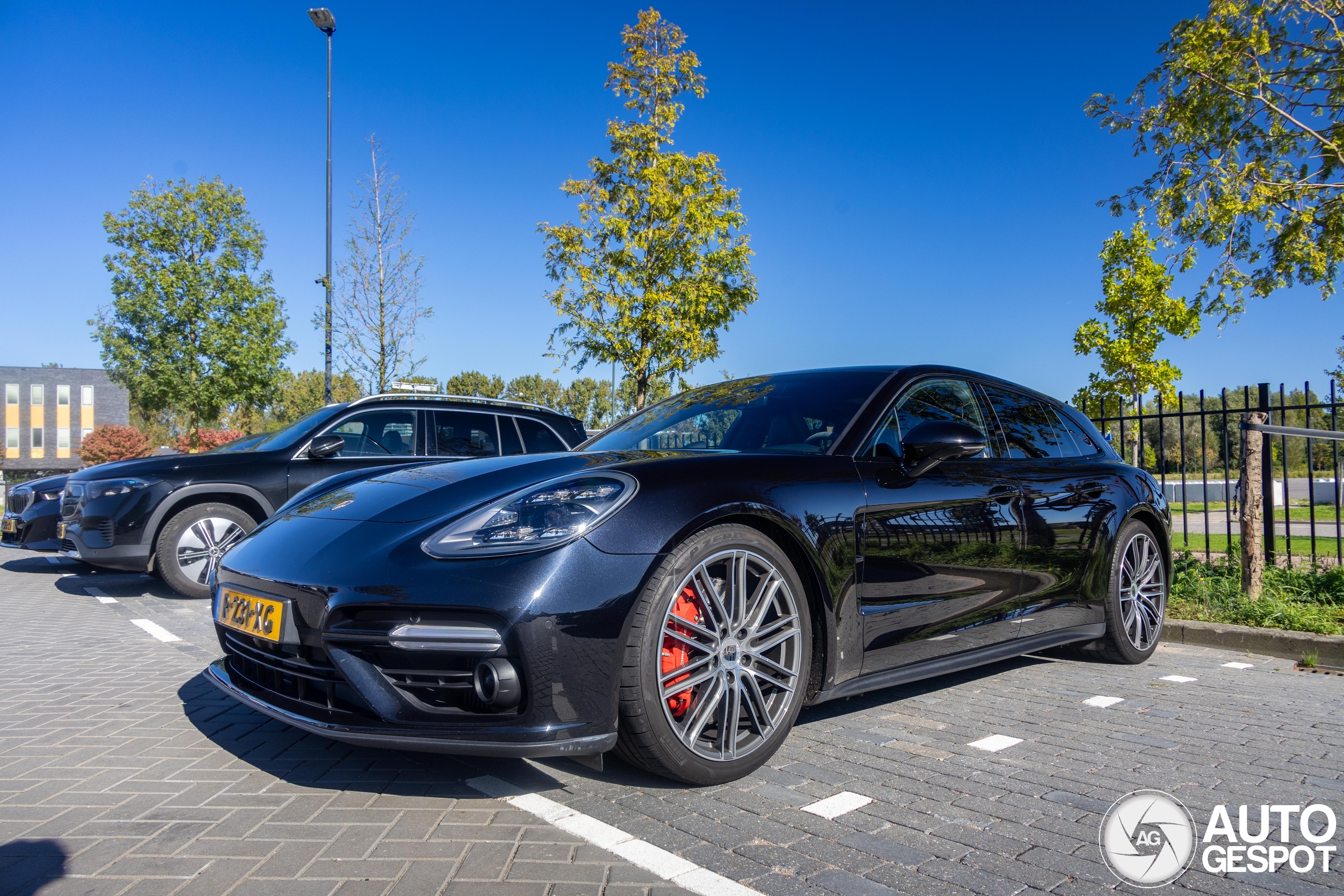 Porsche 971 Panamera Turbo Sport Turismo