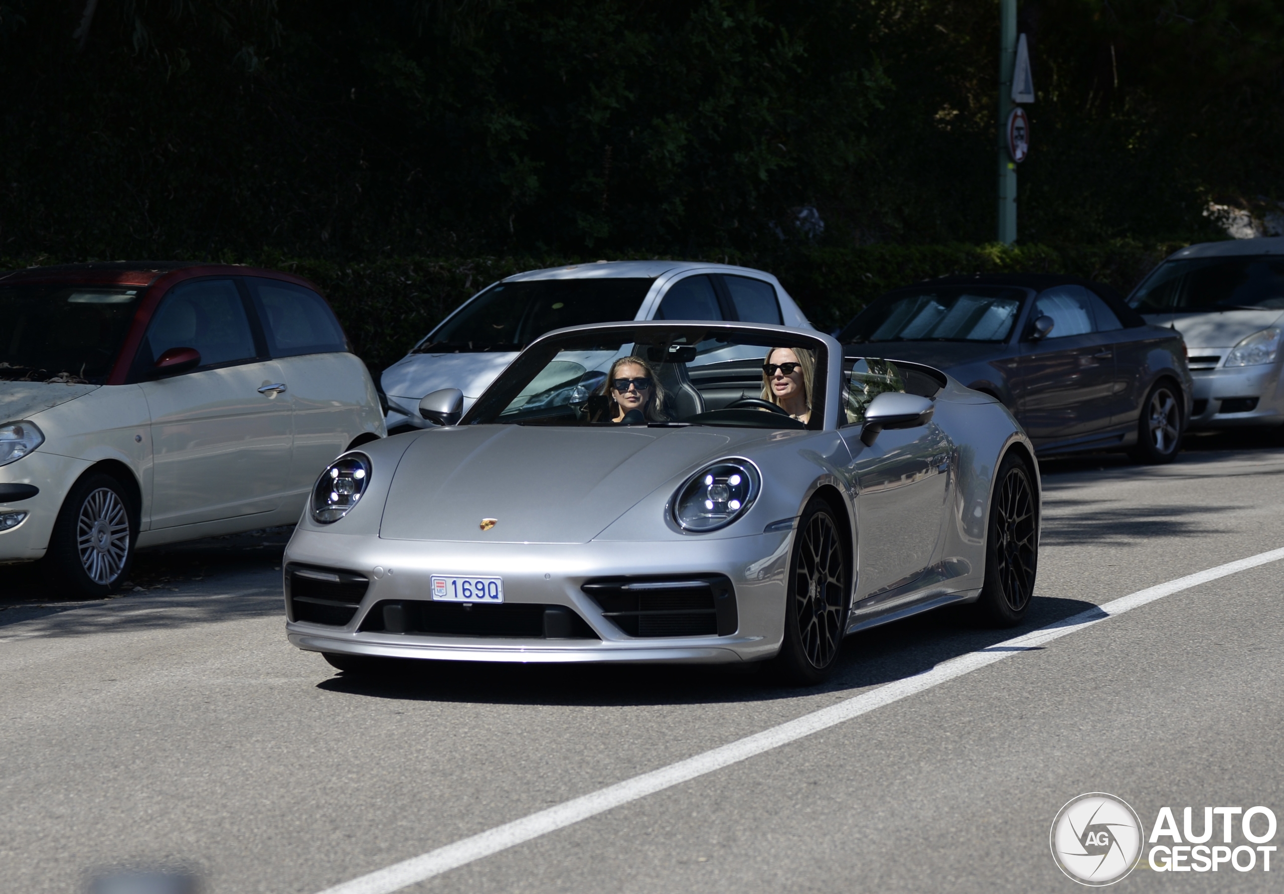 Porsche 992 Carrera 4S Cabriolet