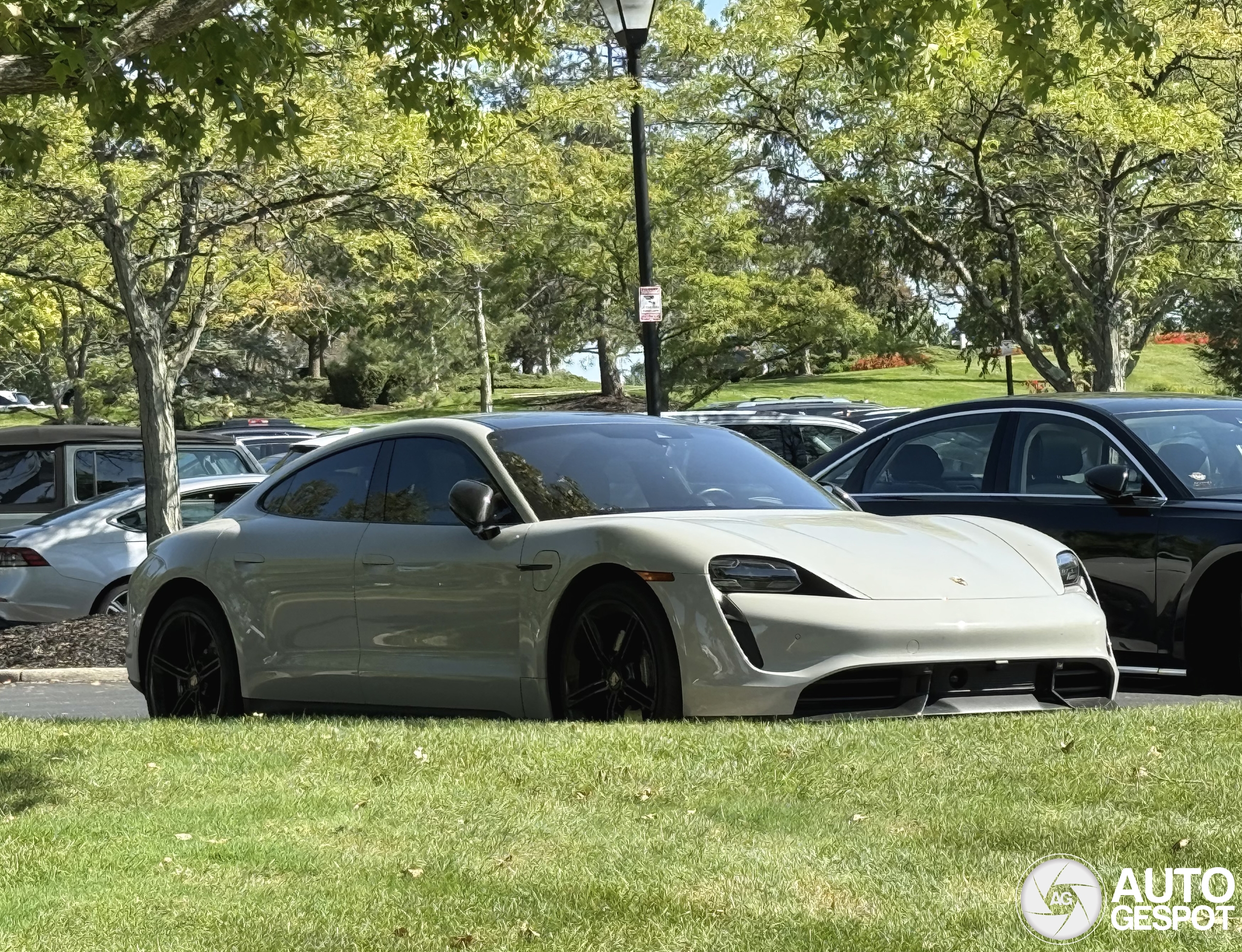 Porsche Taycan Turbo S