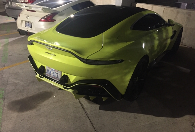 Aston Martin V8 Vantage 2018