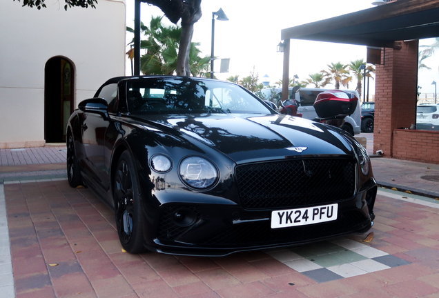 Bentley Continental GTC V8 S 2023