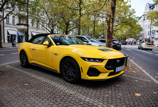 Ford Mustang GT Convertible 2024