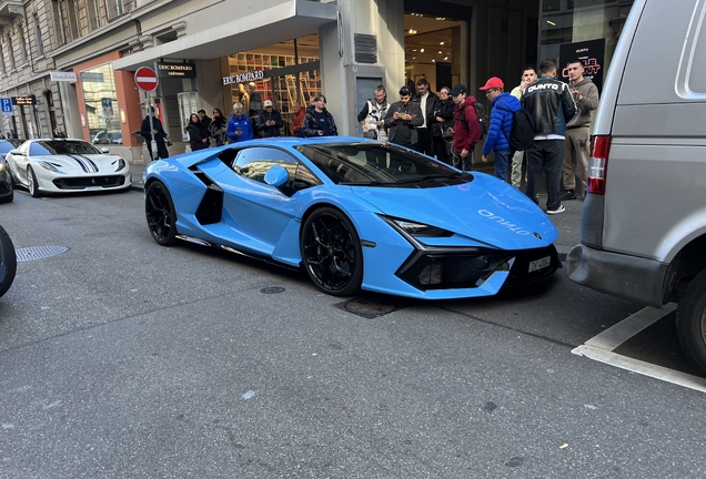 Lamborghini Revuelto