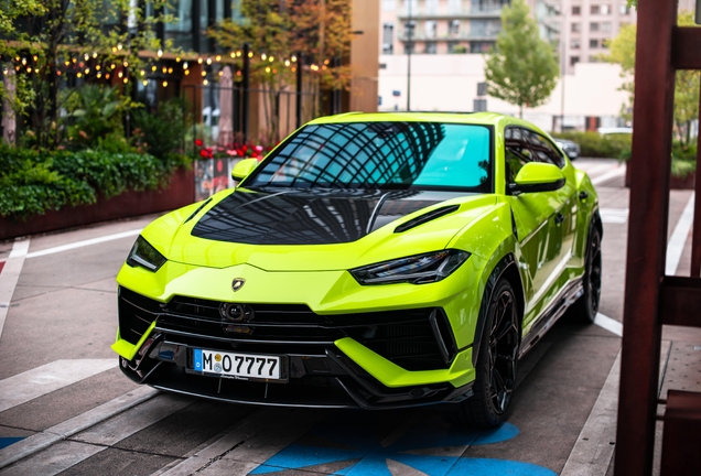 Lamborghini Urus Performante