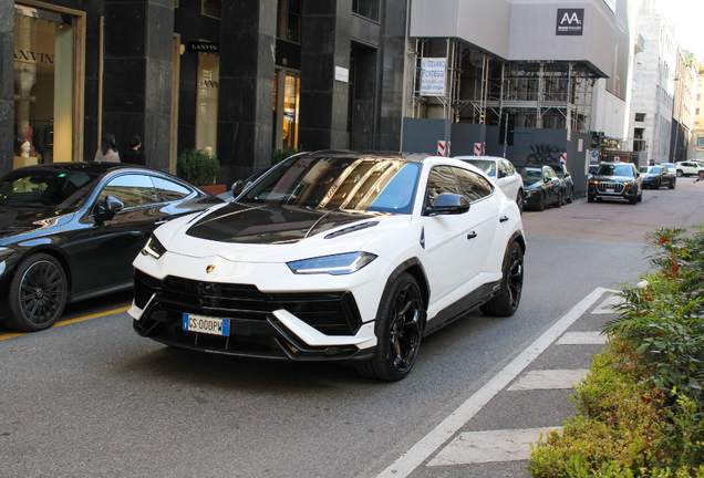 Lamborghini Urus Performante