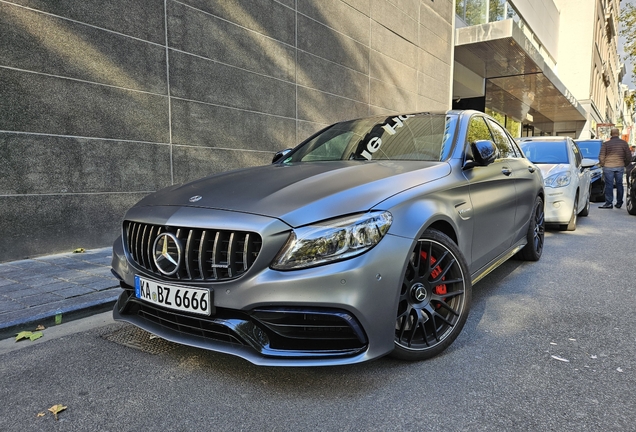 Mercedes-AMG C 63 S W205 2018